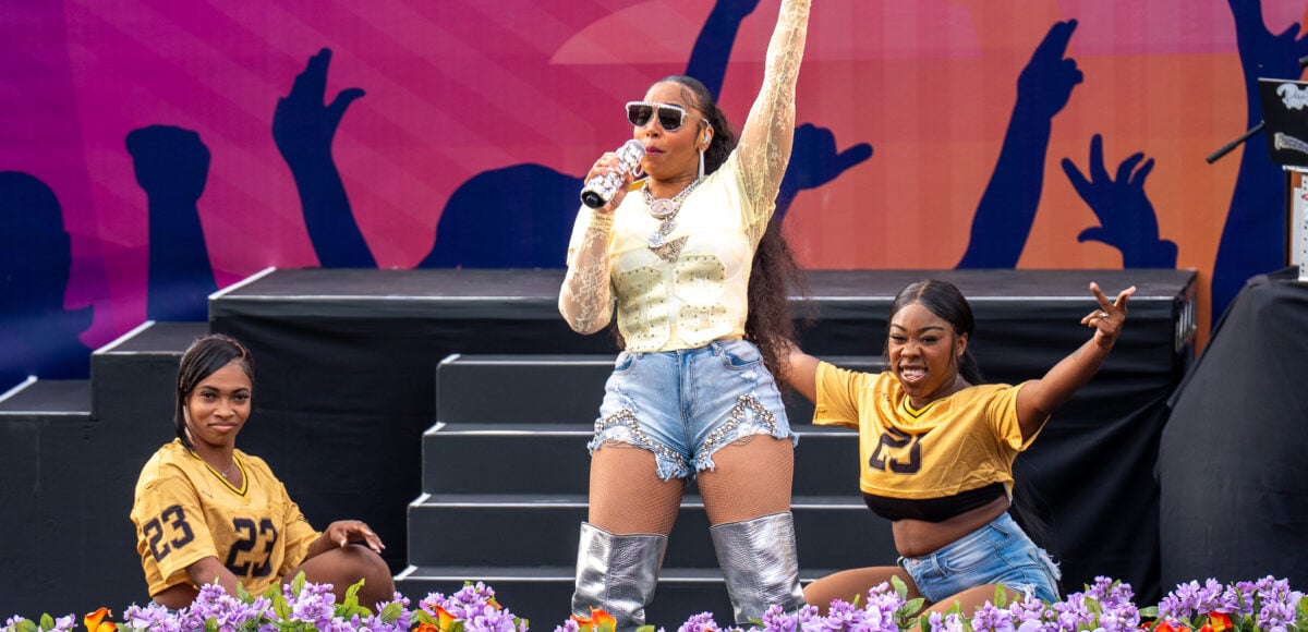 Ashanti Brings Nostalgia and Energy to a Packed SeaWorld San Diego Crowd