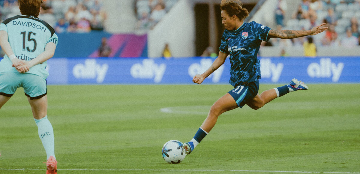 San Diego Wave FC Defeats Gotham FC 2-0 to Stay Atop the NWSL Standings
